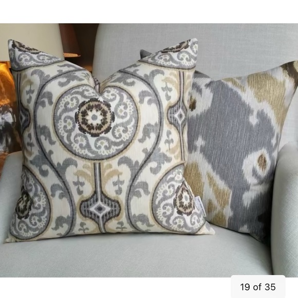 Delhi Fossil Ikat Cotton Pillow Cover Neutral New - Picture 2 of 6